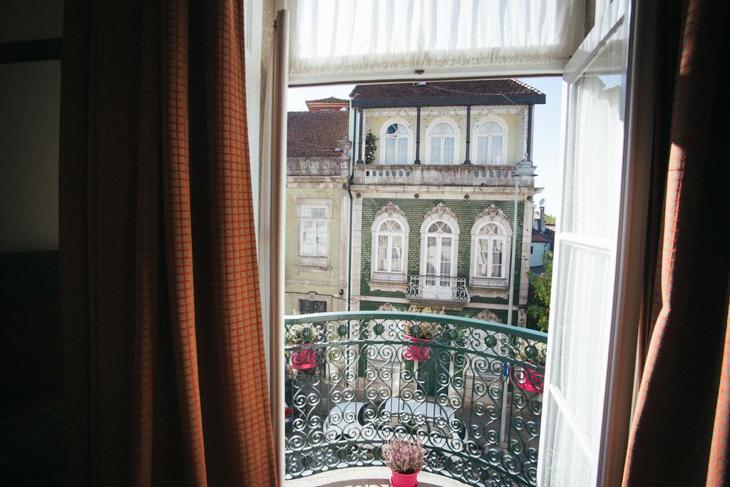 Old City Guest House براغا الغرفة الصورة