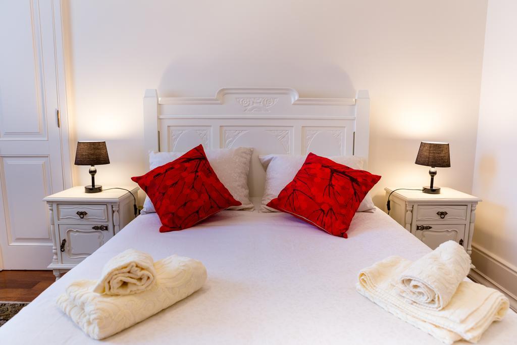 Old City Guest House براغا الغرفة الصورة