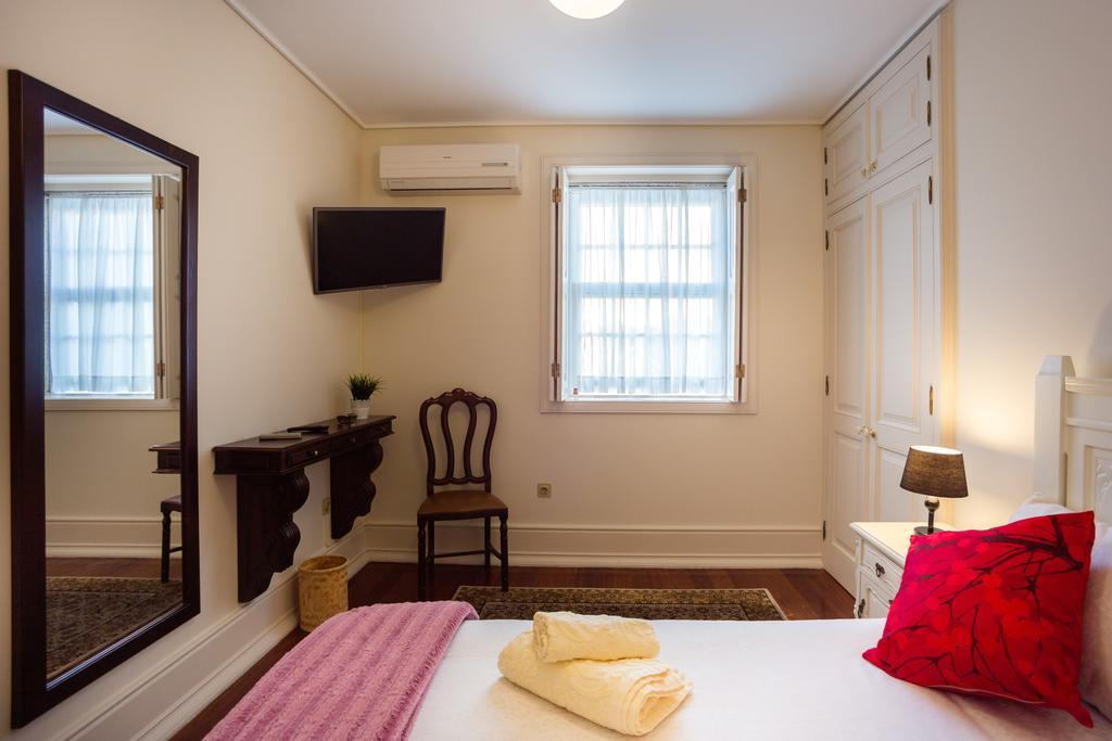 Old City Guest House براغا الغرفة الصورة